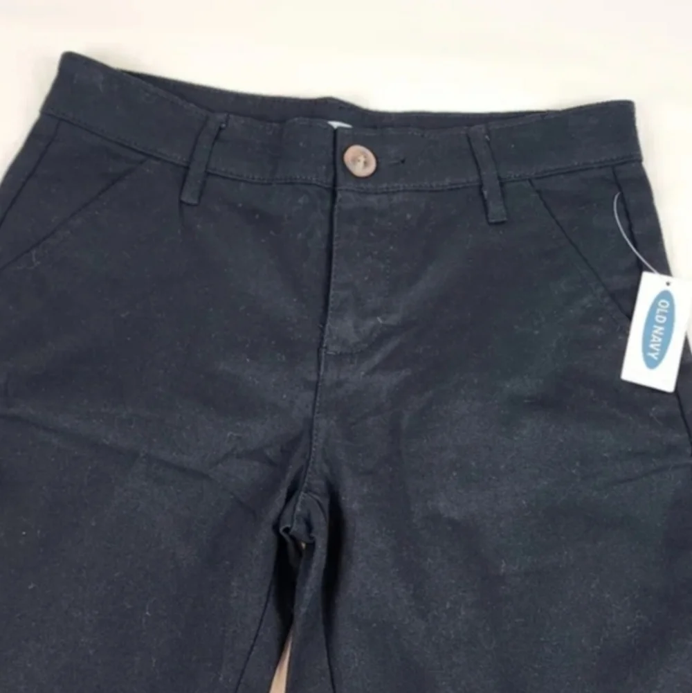 Old Navy Girl Uniform Twill Bermuda Short